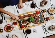 Bir sultan gibi yemek – Hasır Ocakbaşı restoranında bir ziyafet