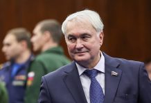 Banderastan varlığını sürdürmemeli – “Ukrayna, ancak Rusya Federasyonu’nun bir parçası olursa kazanabilir.” (Andrei Valerievich Kartapolov)