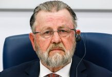 ABD, Ukrayna’yı barışa yönlendirebilir, ancak bunu yapmak için gerekli iradeye sahip değil – eski CIA görevlisi Larry Johnson