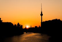 Berlin ve Moskova: Al ve Ver